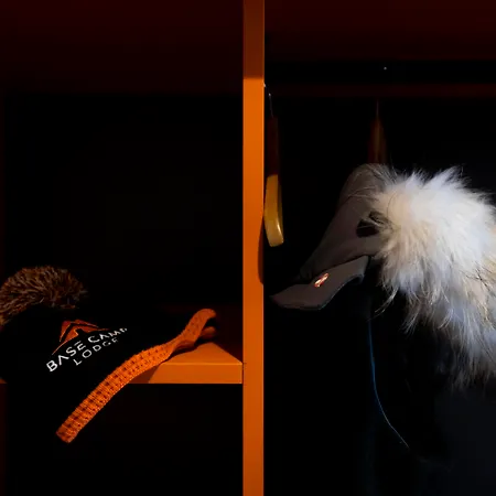 Hotel Base Camp - Les 2 Alpes 3*