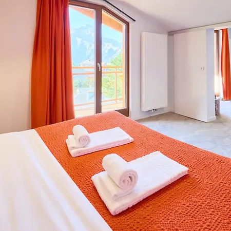 Base Camp - Les 2 Alpes 호텔 3*
