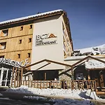 Base Camp - Les 2 Alpes 3* Les Deux Alpes