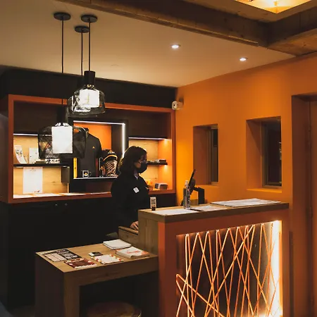 Base Camp - Les 2 Alpes 3* Les Deux Alpes