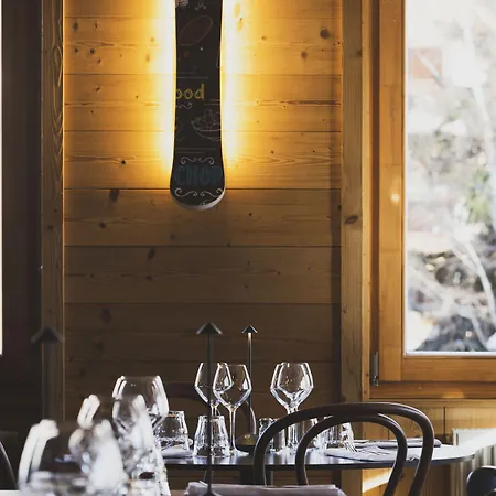 Base Camp - Les 2 Alpes Les Deux Alpes