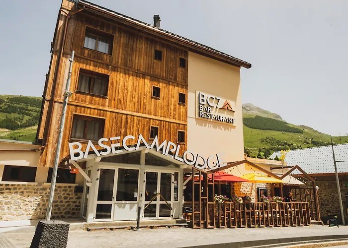 Отель Base Camp - Les 2 Alpes