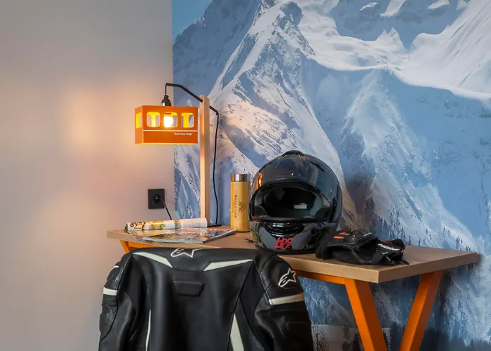 Base Camp - Les 2 Alpes Отель Ле дез Альп