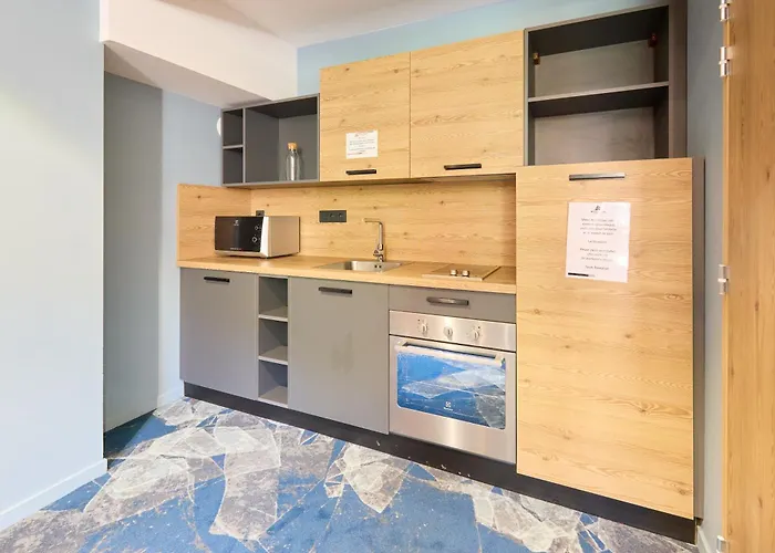 Base Camp - Les 2 Alpes Ле дез Альп