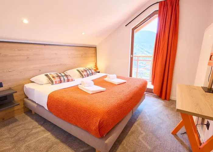 Base Camp - Les 2 Alpes Otel