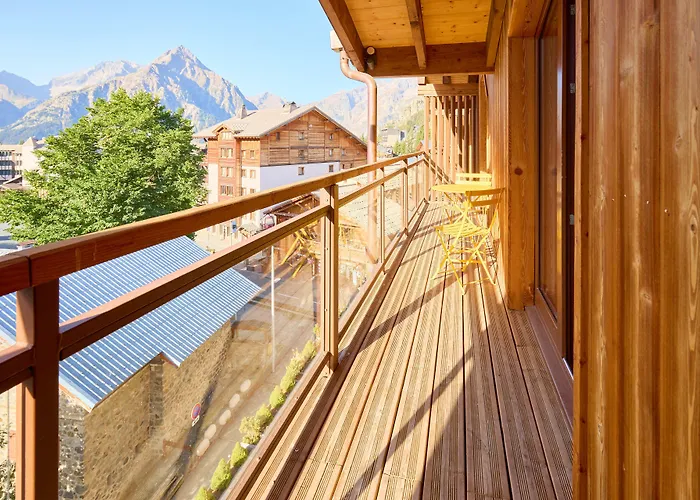 Base Camp - Les 2 Alpes 3*